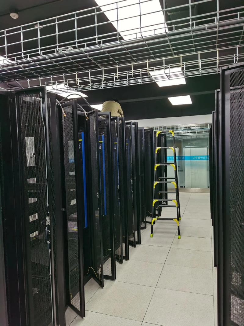 智能化弱電工程助力機房改造，一周攻堅成效顯著